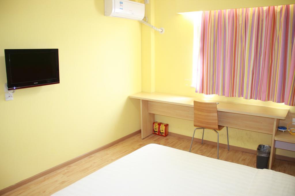 7Days Inn Guiyang Sha Chong South Road Exterior photo