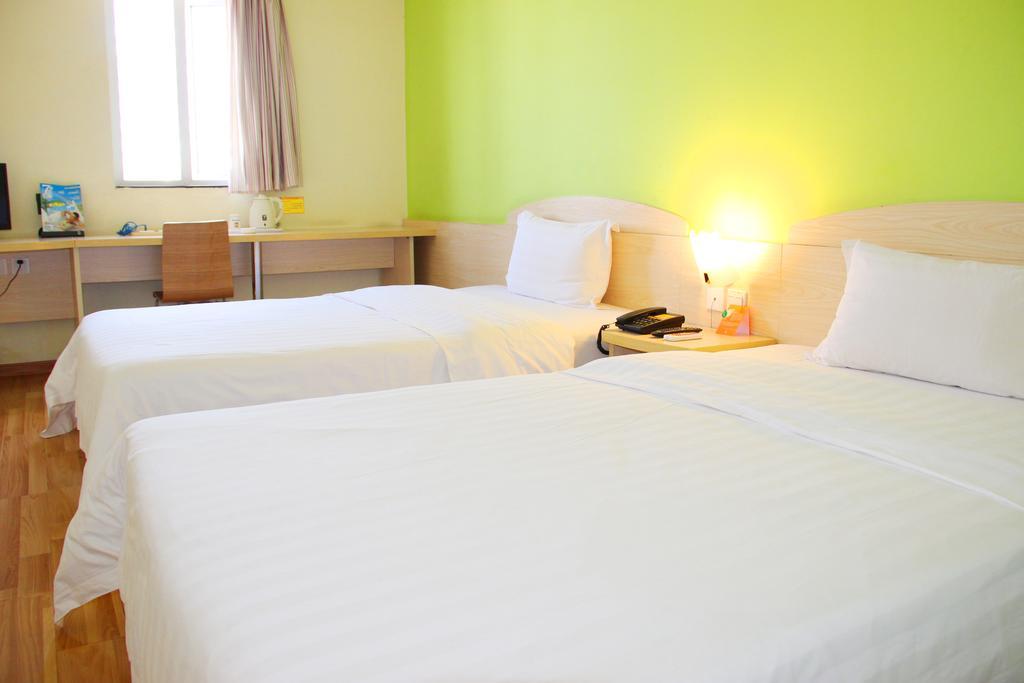 7Days Inn Guiyang Sha Chong South Road Exterior photo