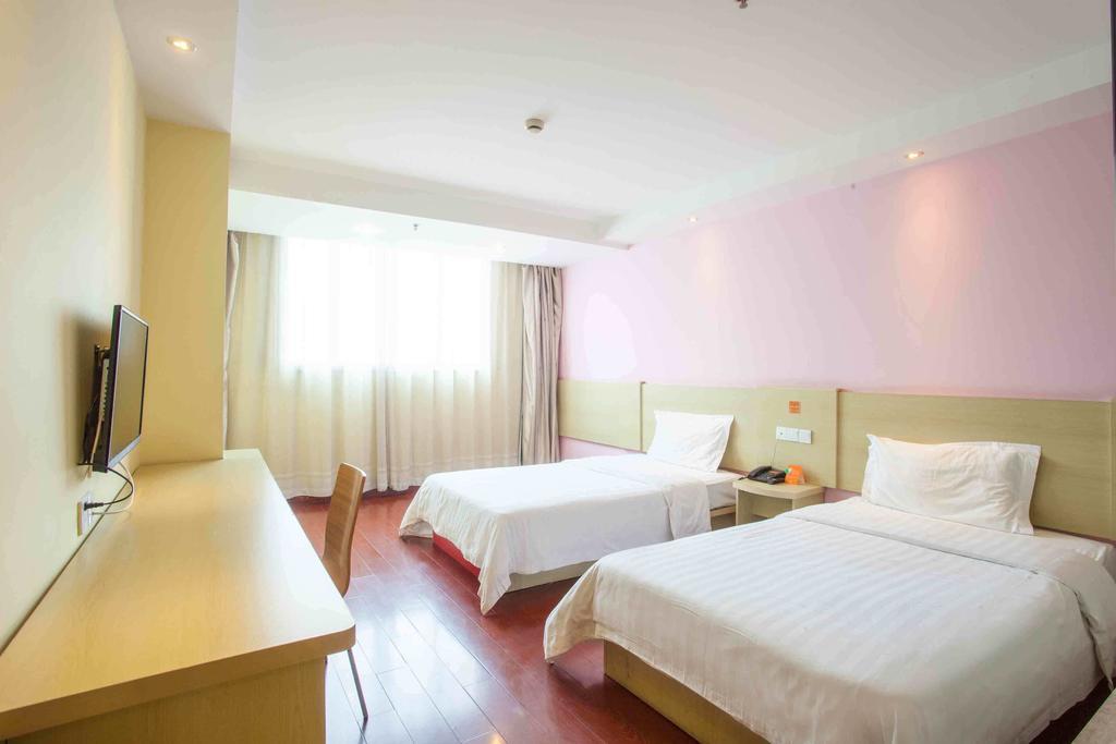 7Days Inn Guiyang Sha Chong South Road Room photo